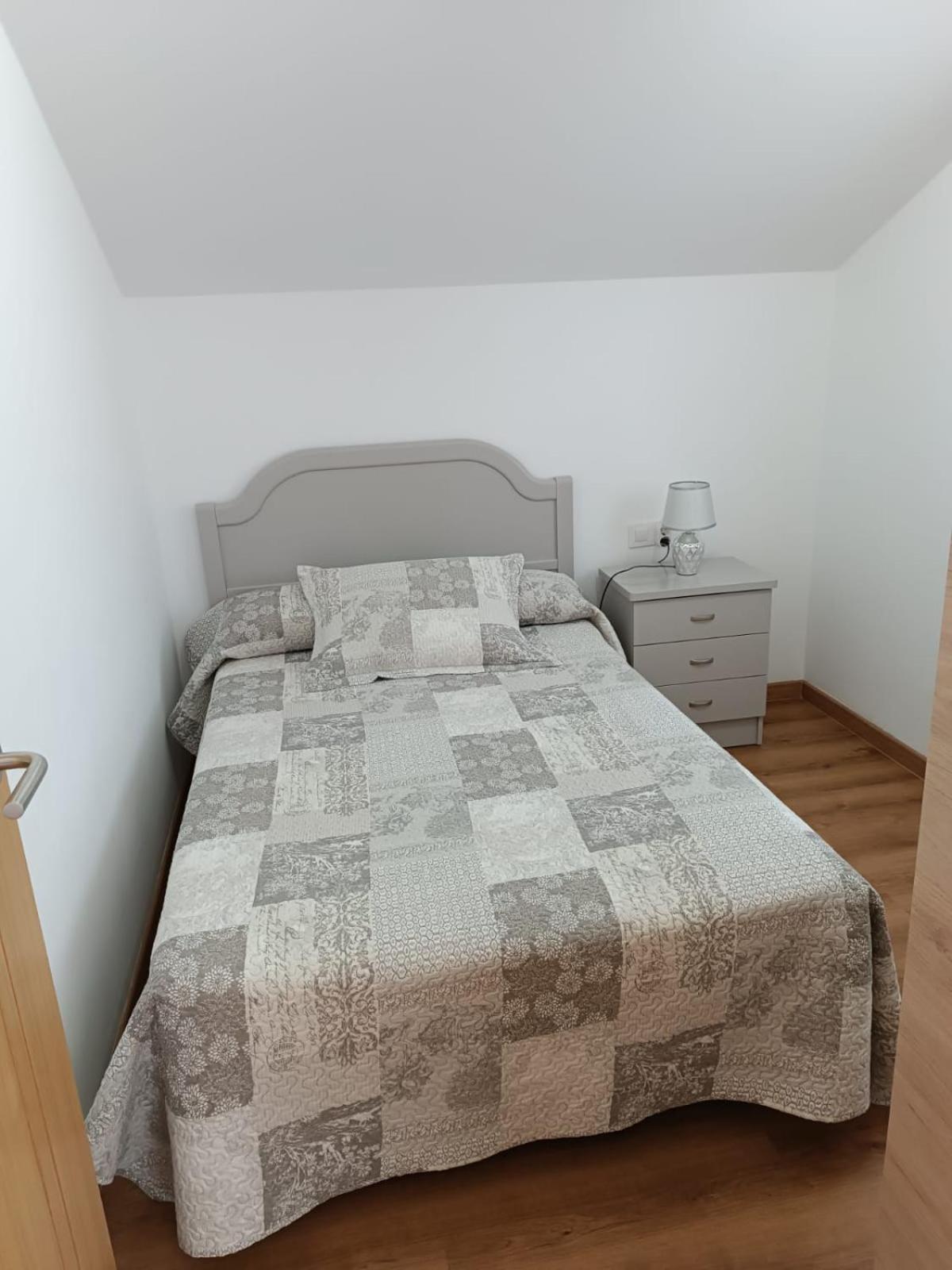 Appartamento Casa En San Pantaleon Paderne Esterno foto
